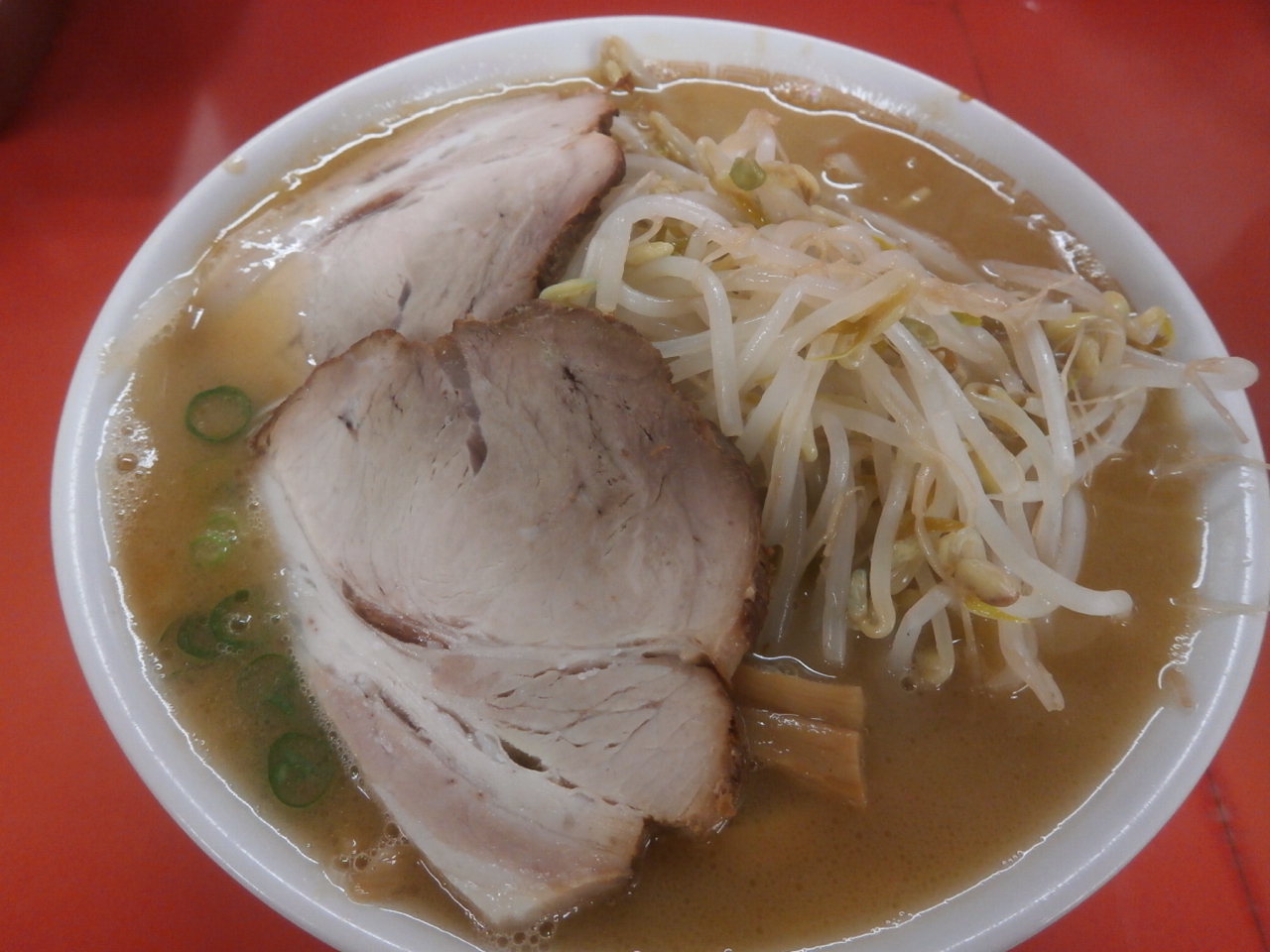 中華そば 王将（徳島県吉野川市）…徳島ラーメンに属さない、地元の人気店