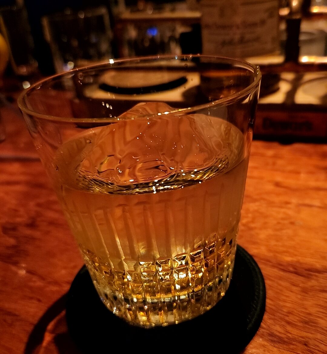 【閉店しました】Bar The Northern Lights（京都府京都市中京区）…新京極にある名バー、トークが重なり夜も更ける