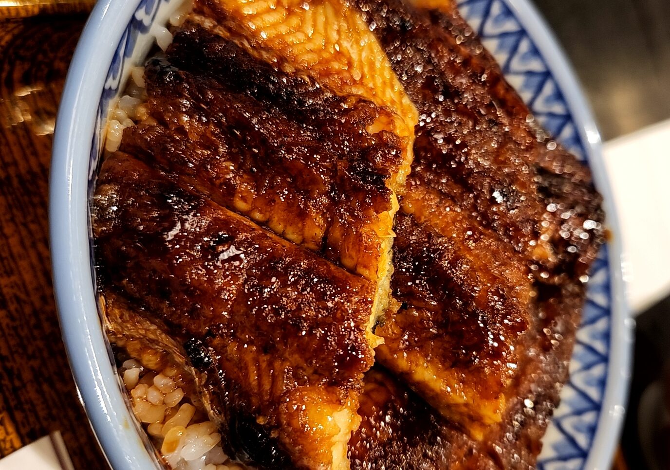 はし家（三重県津市）…パリパリに焼きあがった大ぶりの鰻を堪能