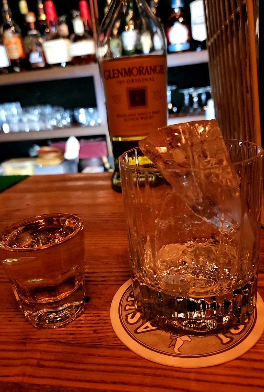 馬酔木（山梨県甲府市）…妖しくも魅力的なバー、甲府の夜に欠かせぬ名店