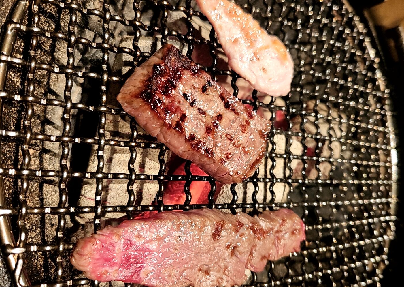 べこや（山形県米沢市）…しゃれた古民家の店内で美味い肉を食べる