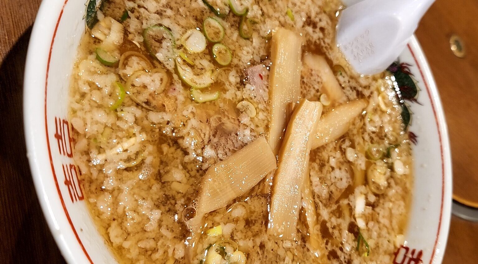 成龍萬寿山 本店（宮城県仙台市青葉区）…国分寺の人気街中華、〆では片付けられぬラーメン