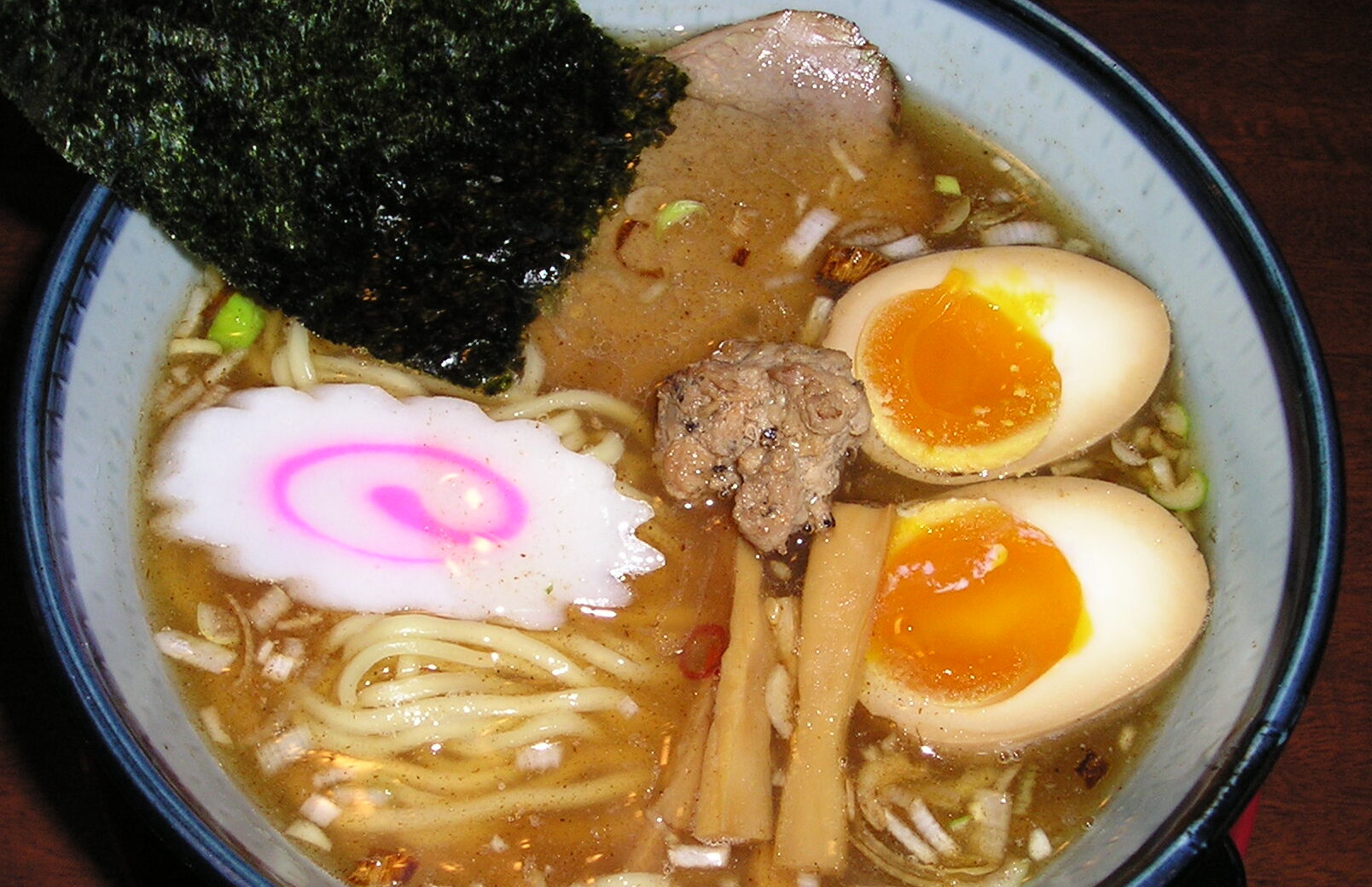 【閉店しました】天空軒（埼玉県新座市）…インパクト大の超濃度スープも魚介メインのあっさりスープも美味