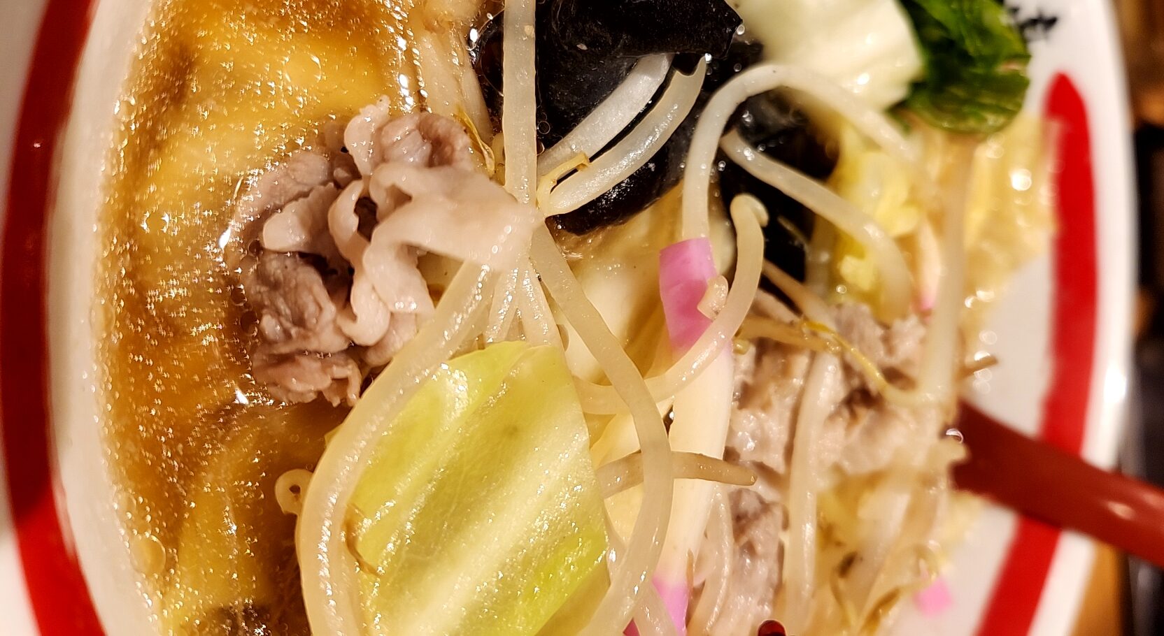 近江ちゃんぽん亭 ビエラ大津店（滋賀県大津市）…滋賀名物のちゃんぽん、麺だけでなくお酒片手に楽しめる店