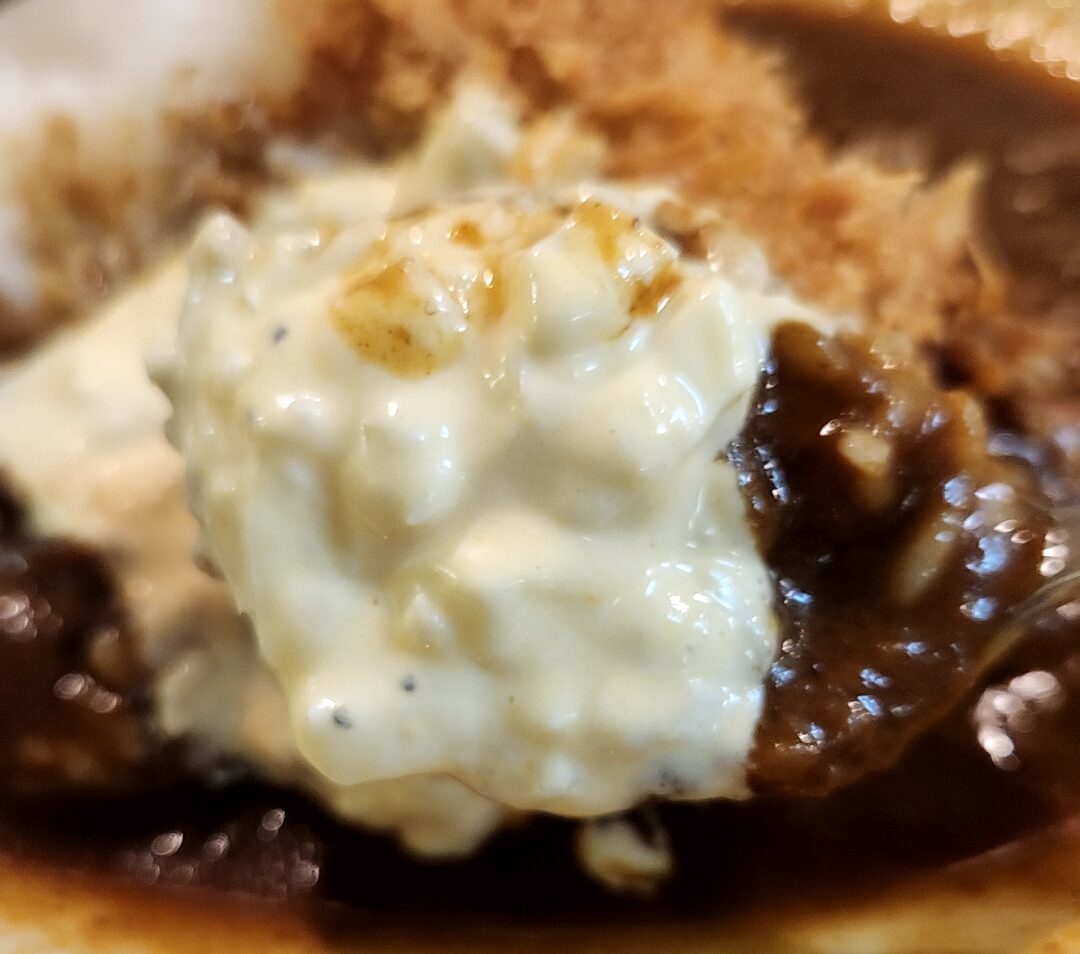 アリエス（東京都新宿区）…大都会の真ん中にある、優しい雰囲気と落ち着く味のカレー屋さん
